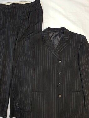 Men's 48 L Black Pinstripe Suit Jacket & Pants Riccardo La Collezioni Mens suit